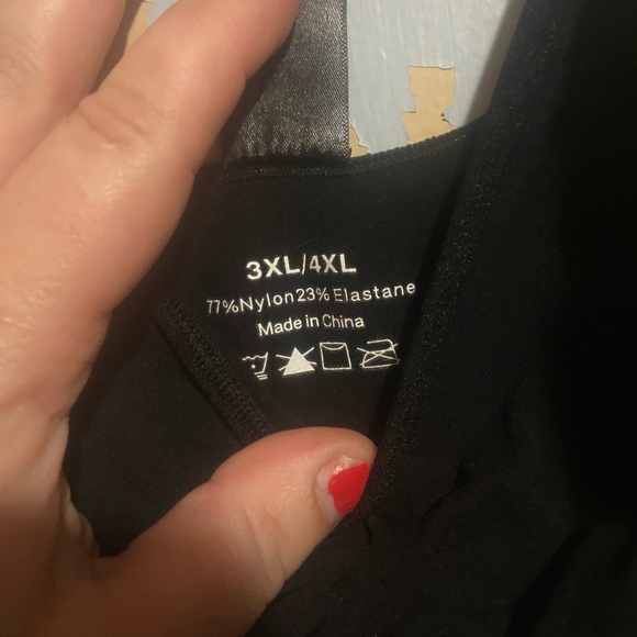 SEAMLESS SCULPT COMPRESSION BODYSUIT - Picture 4 of 6